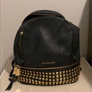 michael kors book bag